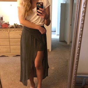 Grey F21 high/low skirt - worn three times! Size s